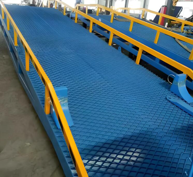 昭苏移动式液压登车桥