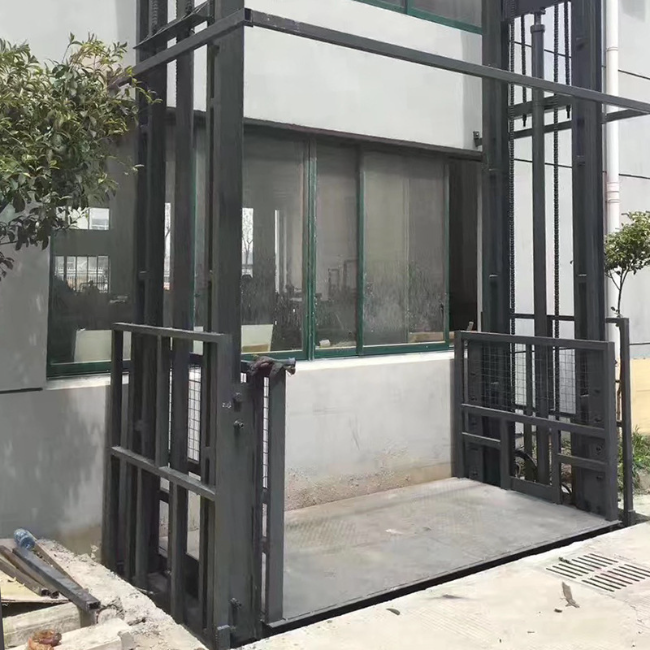 昭苏5吨室外升降货梯